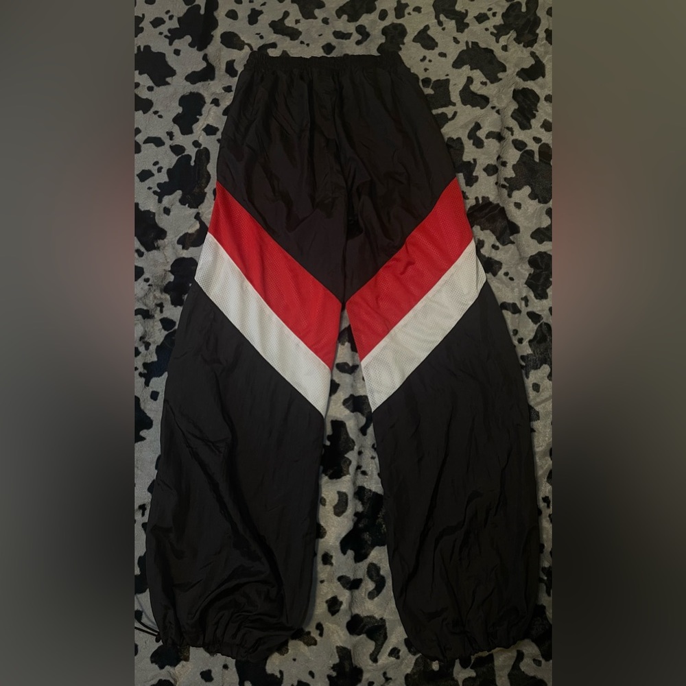Champion oversized street pants!